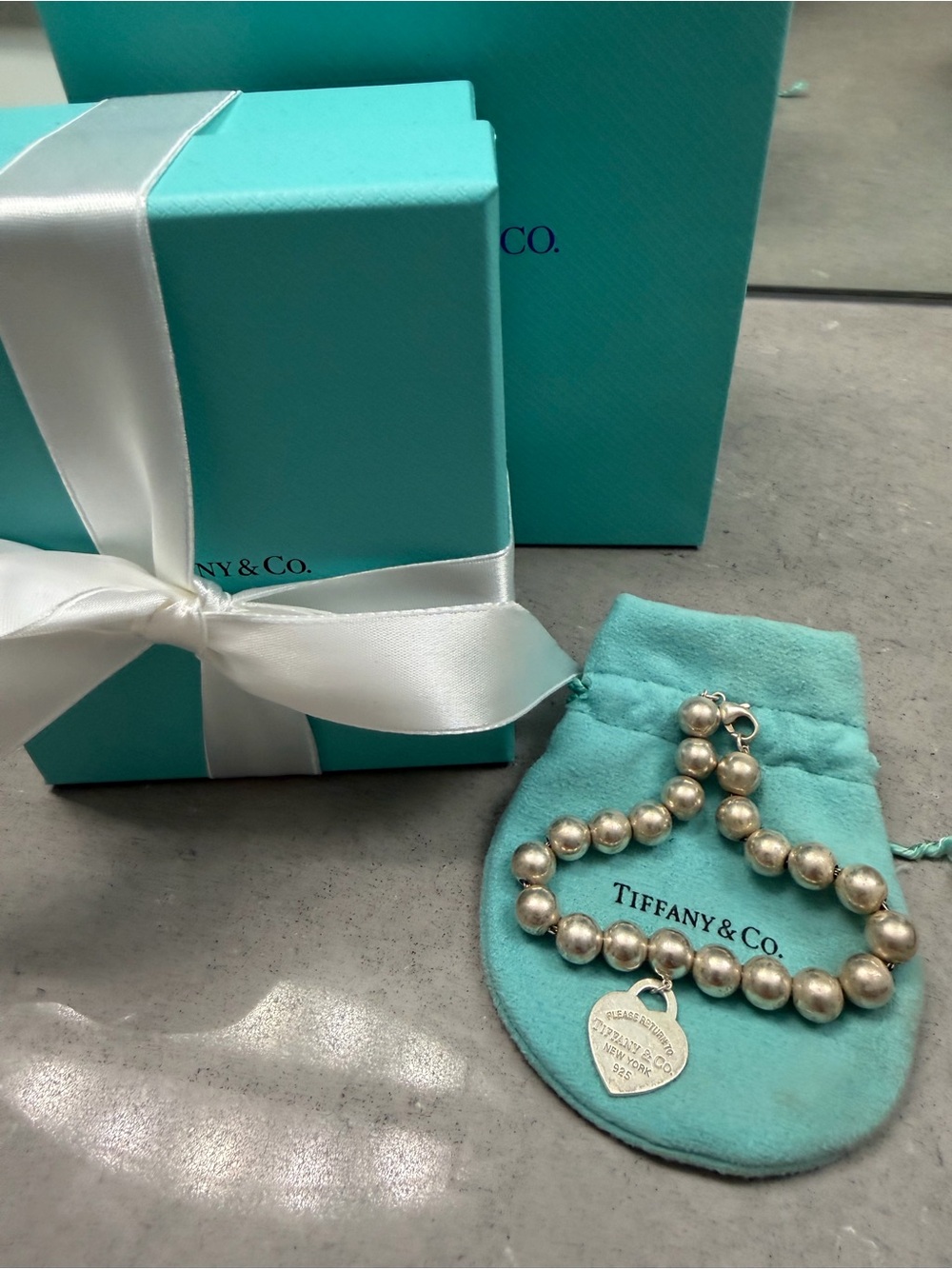 Tiffany & Co. Silver Bead Bracelet with Heart Tag - Blue Green Pouch